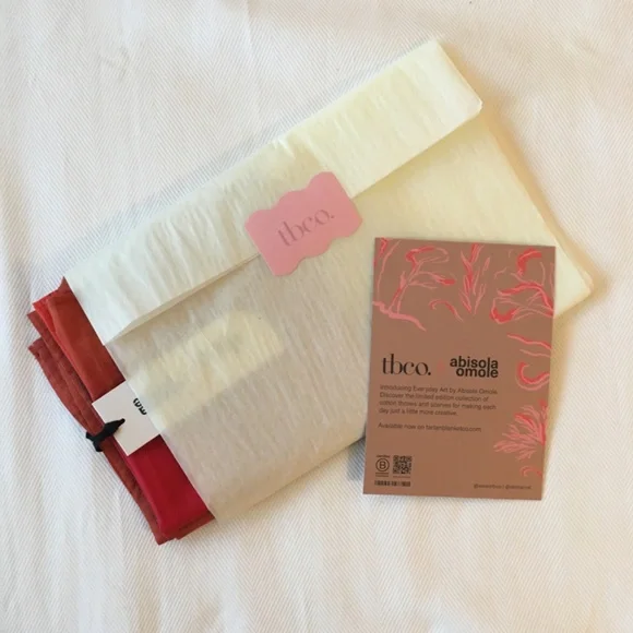 TBCo x abisola omole cotton bandana scarf - red ombre - Picture 13 of 13